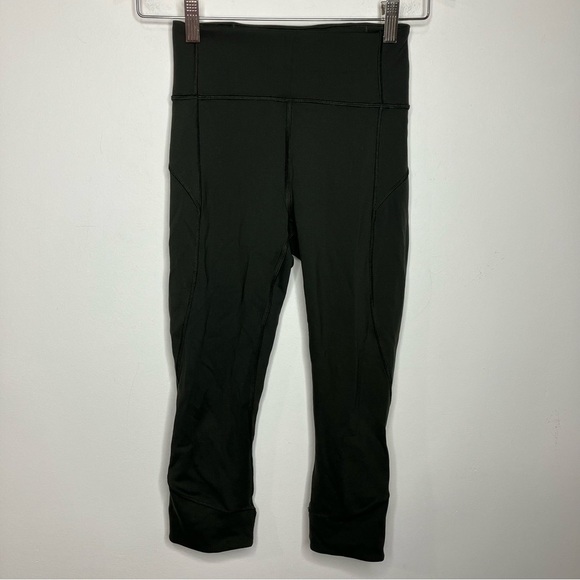 Lululemon crop leggings dark army green size 4 - Picture 2 of 7